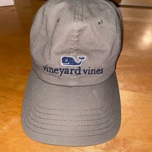 Army Green Vineyard Vines Hat